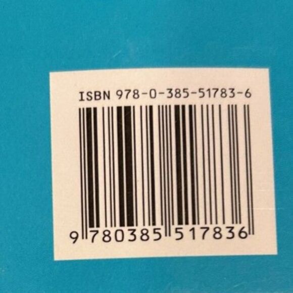 The Associate by John Grisham - Picture 4 of 4